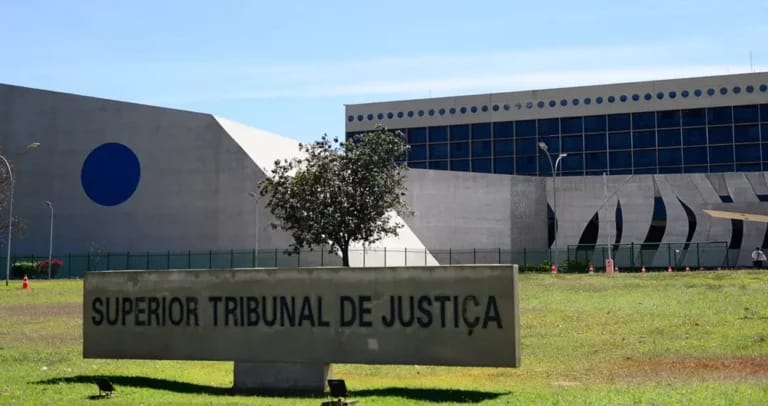 STJ mantém cobrança de ISS sobre intermediação de serviços turísticos internacionais