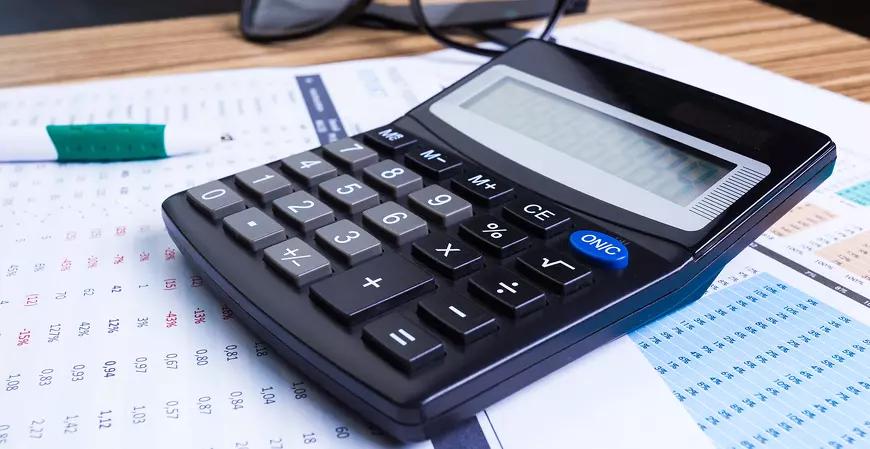 Rescisão contratual: quais os diferentes tipos de verba rescisória e o que entra no cálculo